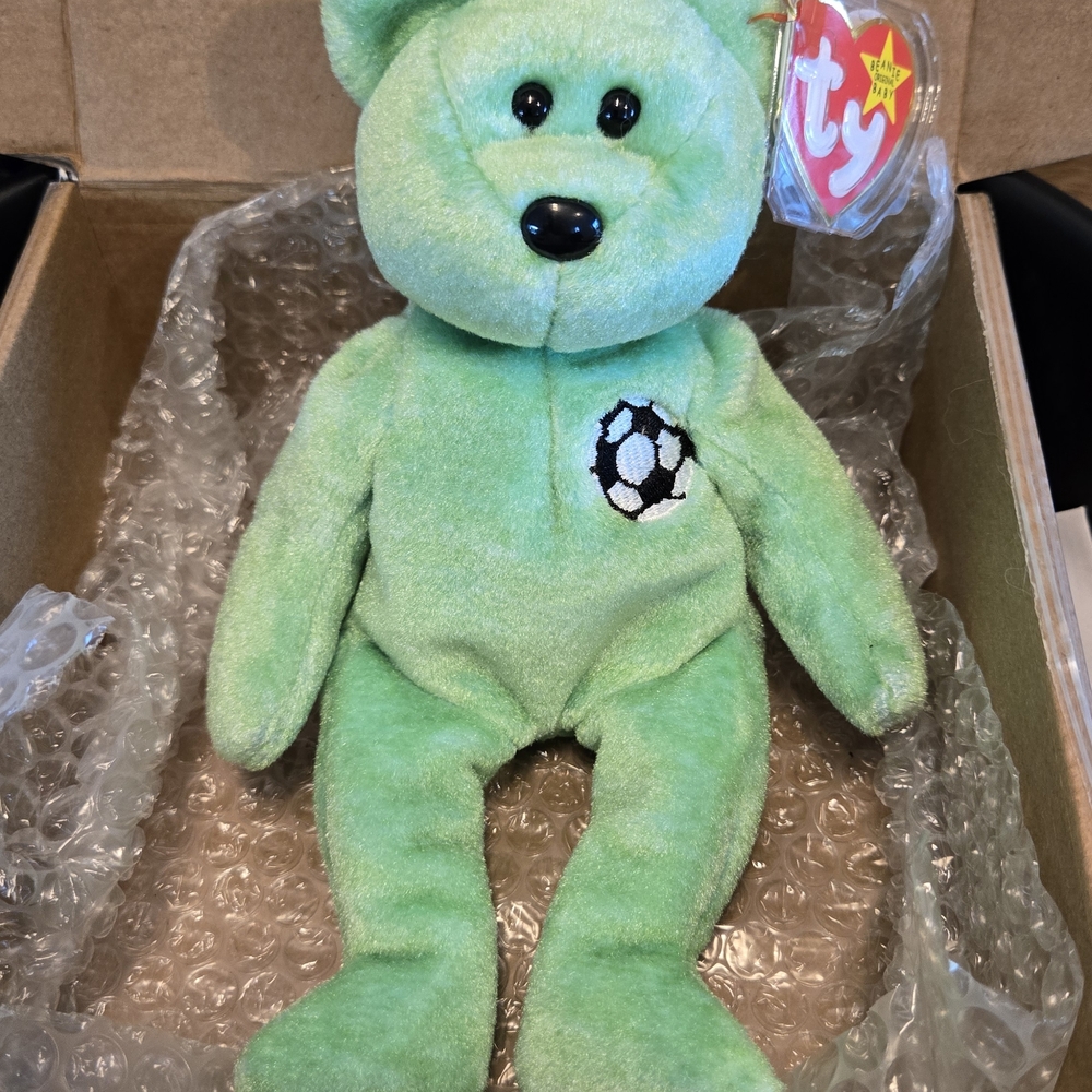 RARE Ty Green Soccer Bear Plush Toy